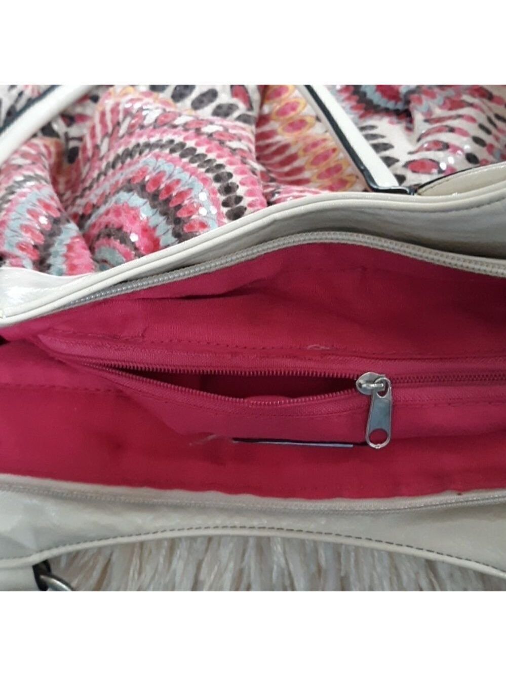 Call it spring purse - Picture 5 of 8
